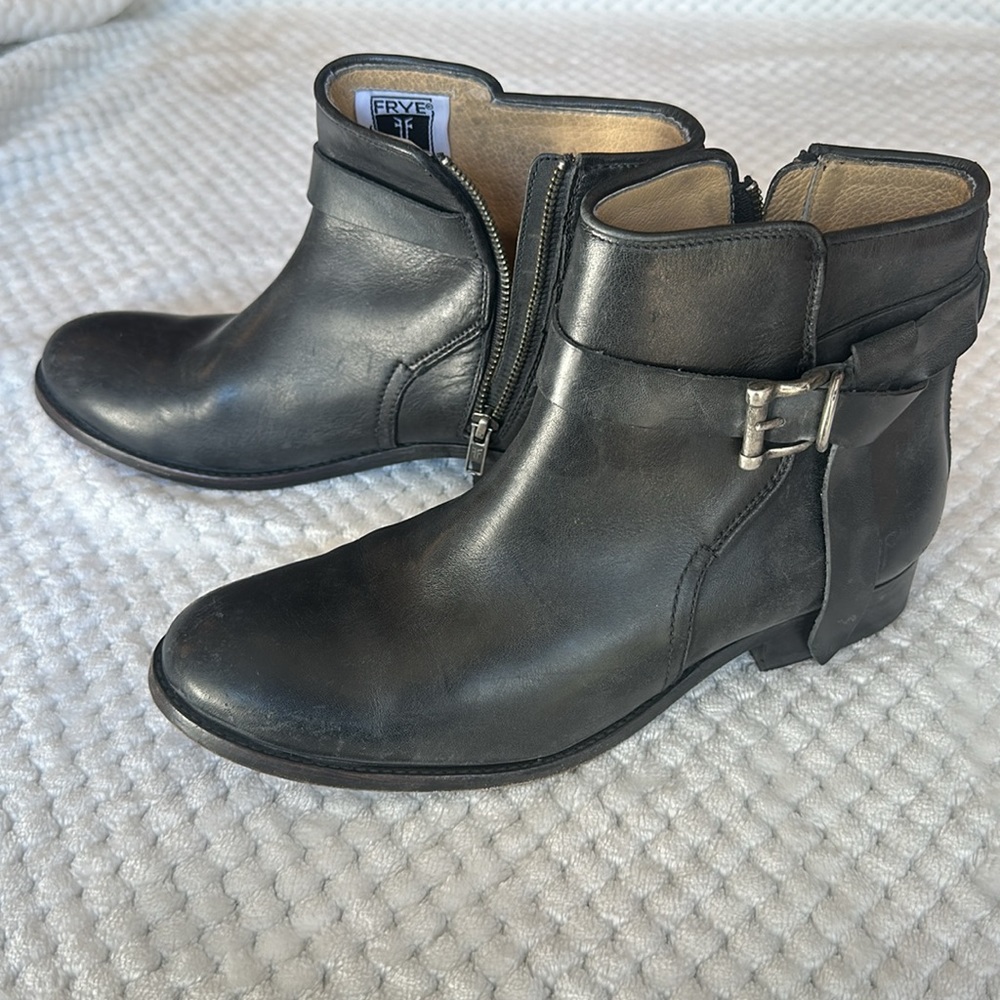 Frye Boots, women’s 9, black leather, worn once